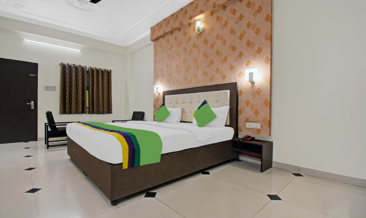 Treebo Trend Dream Palace Jaipur Exterior photo